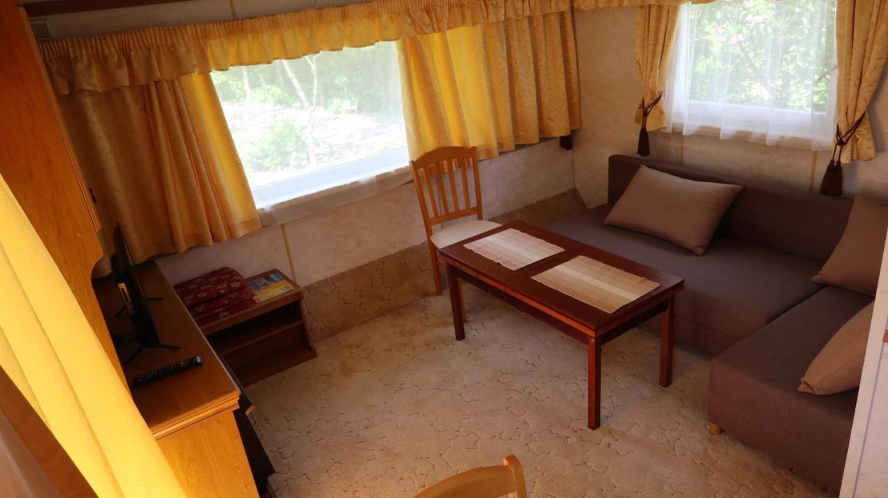 Privat Ave-Mobilhaus Villa Liptovsky Mikulas Bagian luar foto