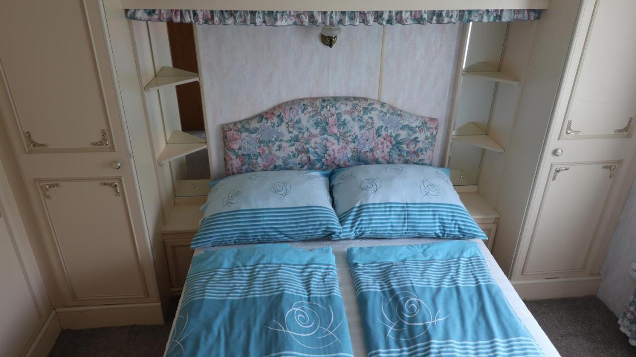 Privat Ave-Mobilhaus Villa Liptovsky Mikulas Bagian luar foto